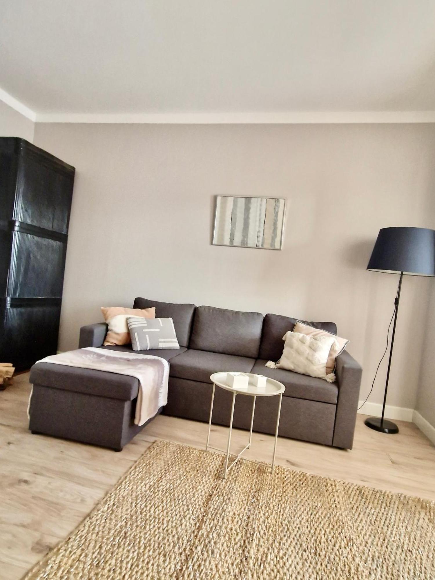 Tolstoi Scandinavian 1 Bedroom Apartment + Free Parking Tartu Bagian luar foto